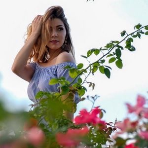 Meet your Posher, Yas